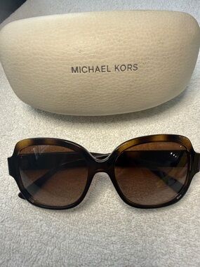 Michael Kors Suz Tortoise Brown Gold  Retro Designer Sunglasses